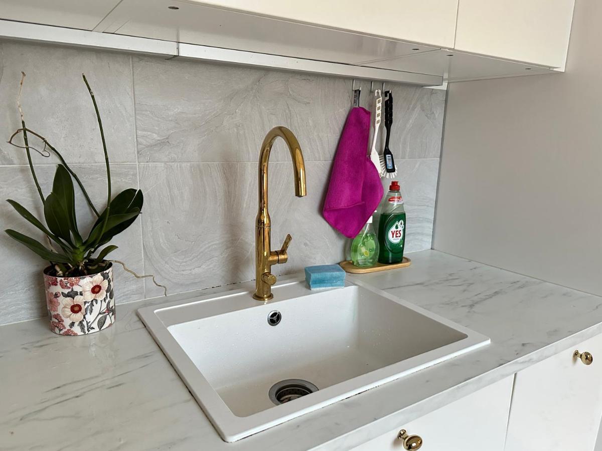 Holiday Travel Apartments Stockholm Luaran gambar