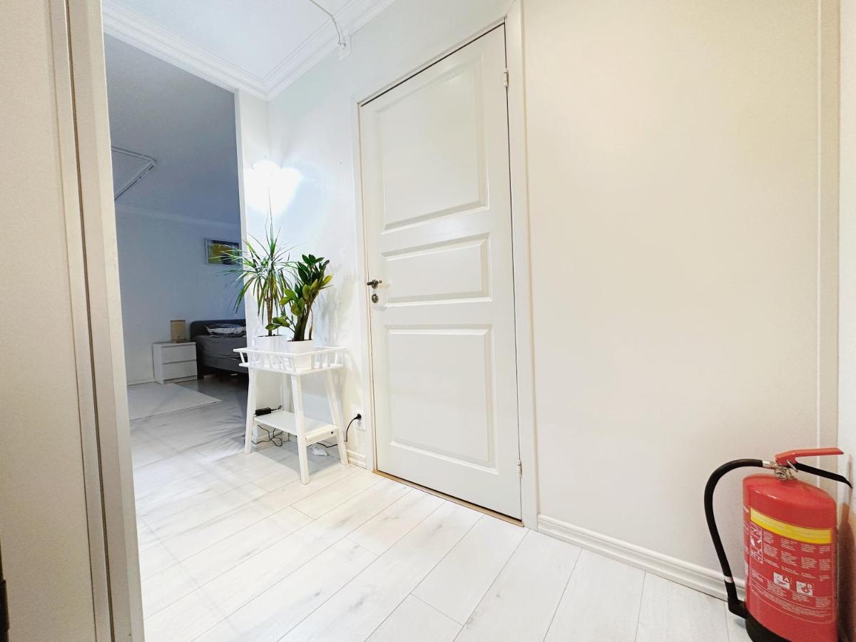 Holiday Travel Apartments Stockholm Luaran gambar
