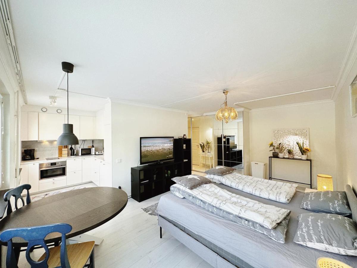 Holiday Travel Apartments Stockholm Luaran gambar