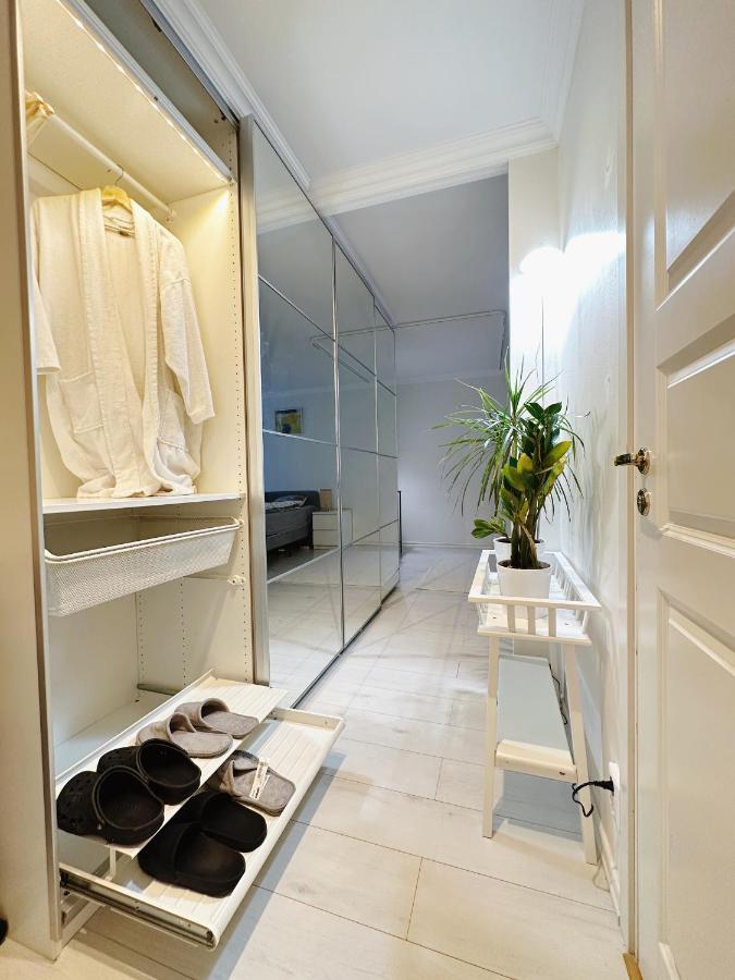 Holiday Travel Apartments Stockholm Luaran gambar