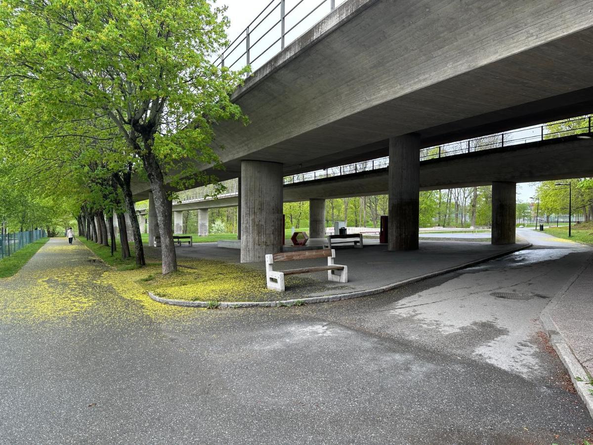 Holiday Travel Apartments Stockholm Luaran gambar